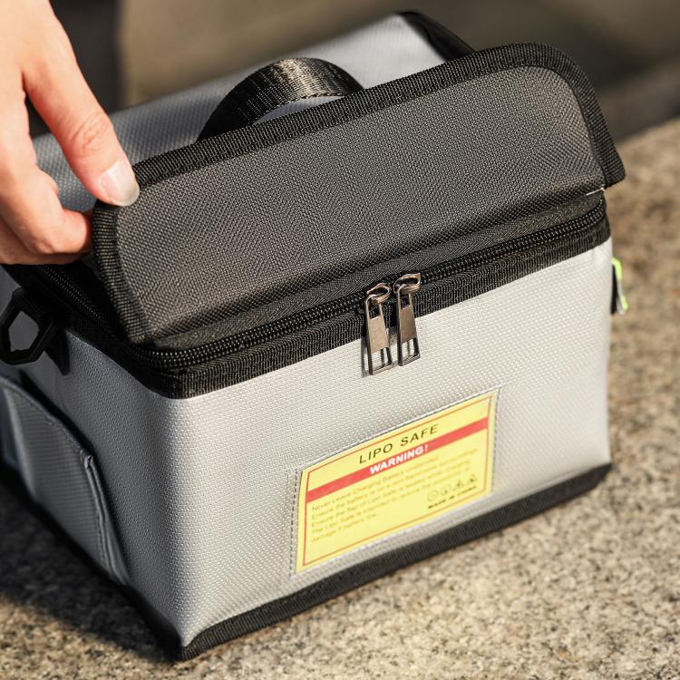 Bolsas de almacenamiento de seguridad a prueba de explosiones para baterías de litio portátiles de 8 rejillas STARTRC (gris)…